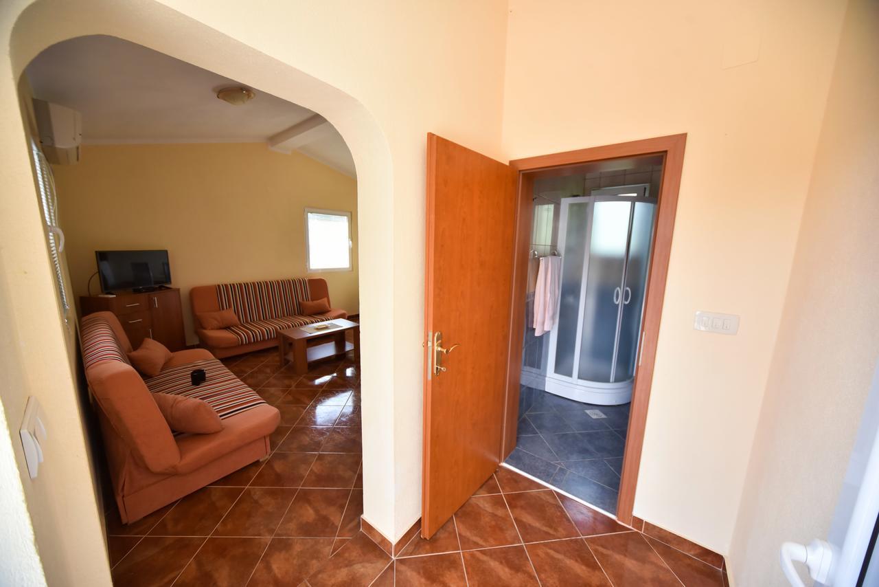 Apartmani Stanisic Чань Экстерьер фото